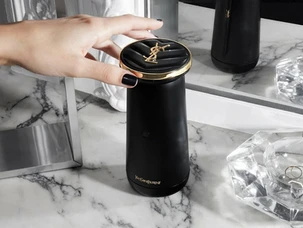 El dispositivo de YSL que permite personalizar las tonalidades de labial