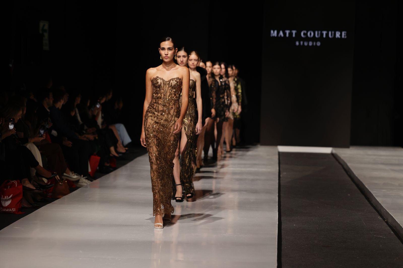 Matt Torres deslumbra en Lima con su colección “París la Nuit”
